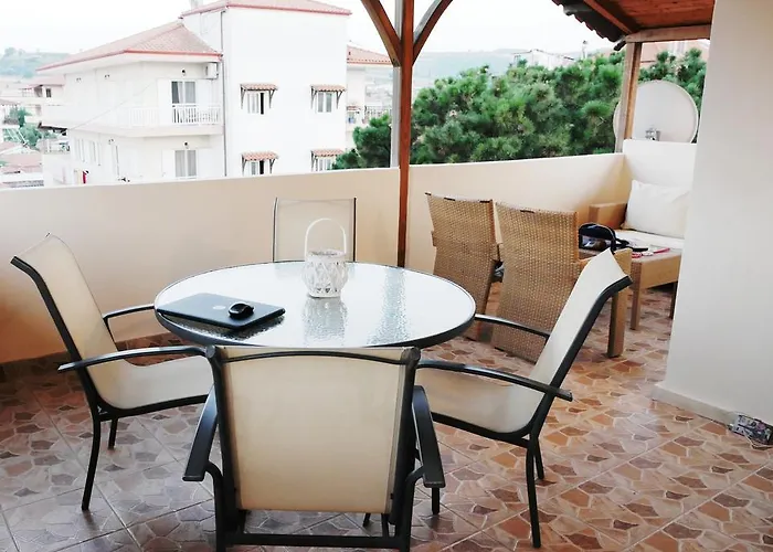 Koala Apartments- Irida, Elea Hotel *