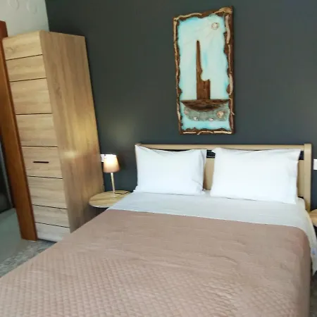 Otel Koala Apartments- Irida, Elea